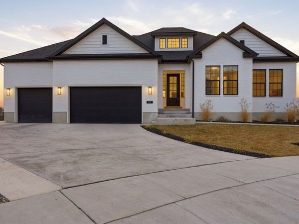 1437 W VALLEY DR, Lindon, UT 84042