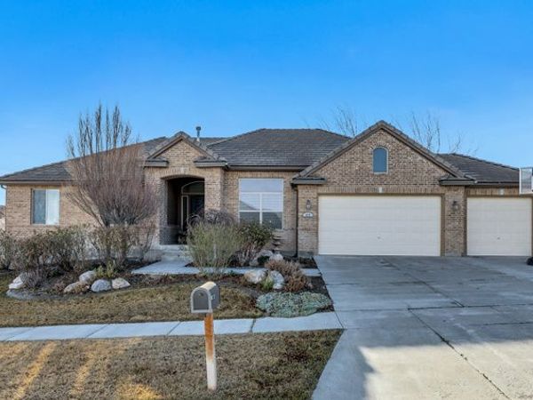 377 W MISTY SAGE WAY, Saratoga Springs, UT 84045