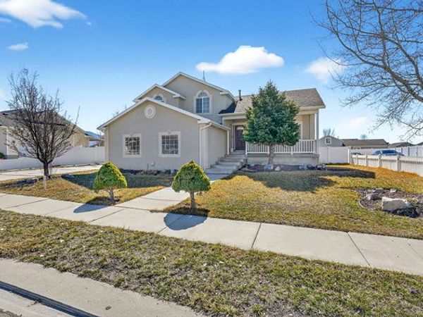 1334 E HARRIER ST, Eagle Mountain, UT 84005