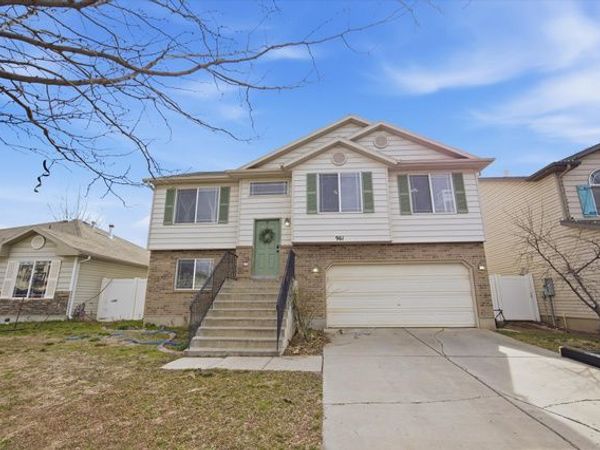 961 YORK DR , North Salt Lake, UT 84054