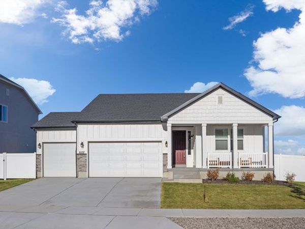 8537 N TIFFANY LN , Lake Point, UT 84074