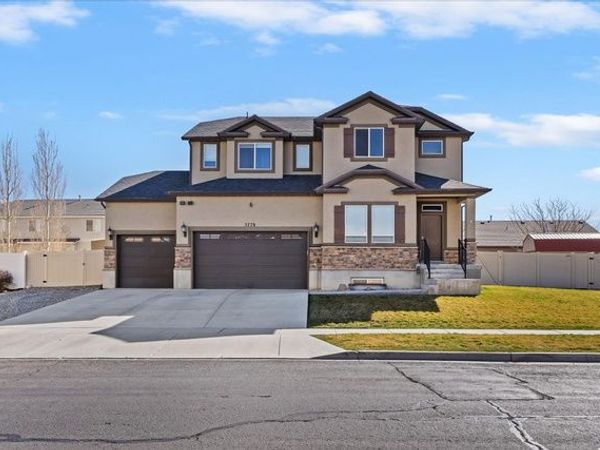 5778 N PARKVIEW DR, Stansbury Park, UT 84074