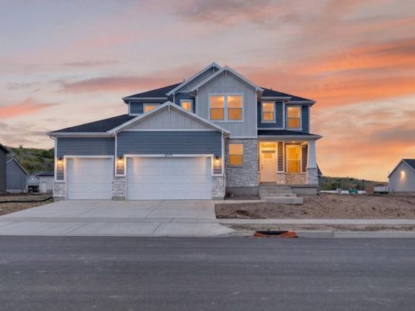 6379 S RAY DR , Unit 104, South Weber, UT 84405
