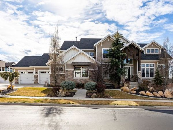 910 S PACE PL, North Salt Lake, UT 84054
