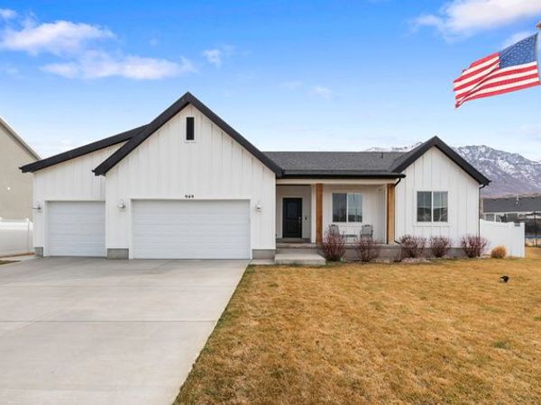 949 S RED CLIFF DR , Santaquin, UT 84655