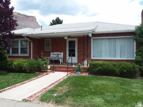 73 GARDEN ST , Helper, UT 84526