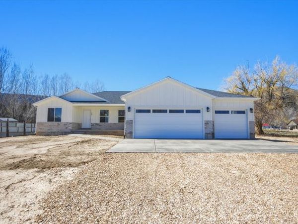 165 N 100 E, Wales, UT 84667