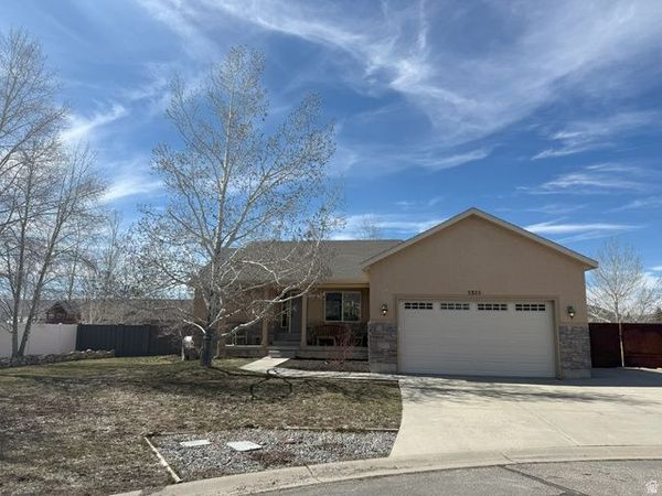 5325 S BRIDLE CIR , Oakley, UT 84055