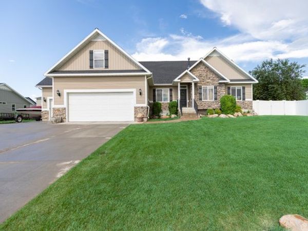 580 N CHERRY RIDGE LN, Richmond, UT 84333