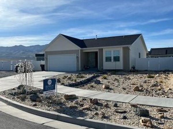 694 W JEDEDIAH WAY S, Grantsville, UT 84029