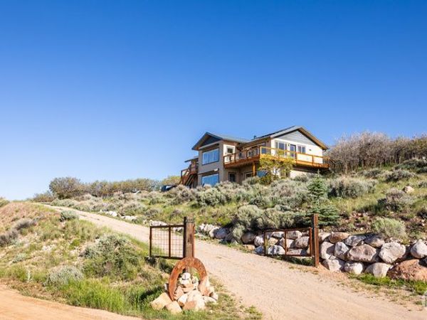 277 E CRESTVIEW DR, Wanship, UT 84017