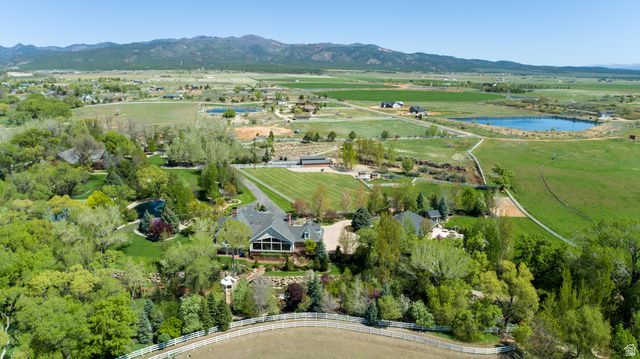301 S Rachel Ln , New Harmony, UT 84757 Main Photo