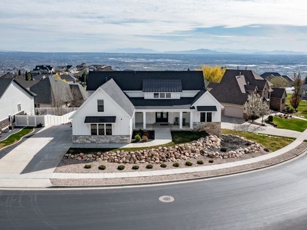 159 E 3900 N, North Ogden, UT 84414