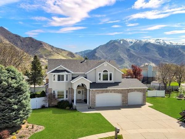 6262 S 2050 E, Uintah, UT 84403