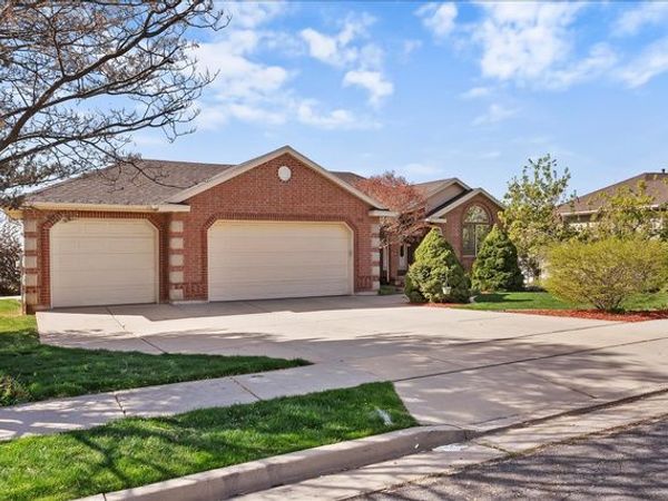 523 E 3600 N, North Ogden, UT 84414