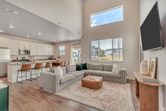 2017 N Red Yearling Dr , Unit 540, Saratoga Springs, UT 84045 Main Photo