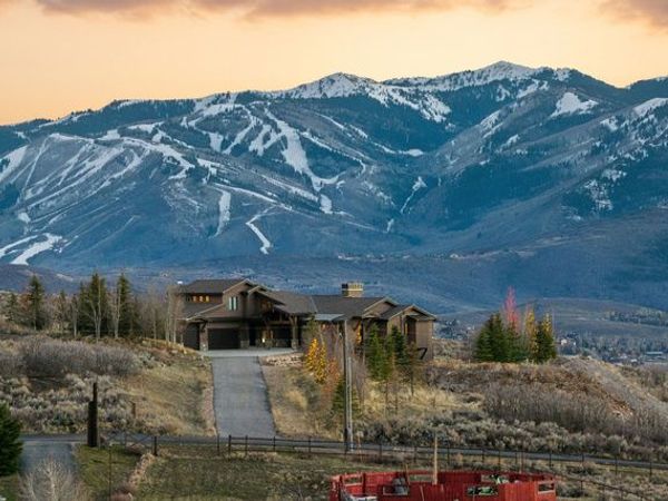 8833 HIGHFIELD RD , Park City, UT 84098