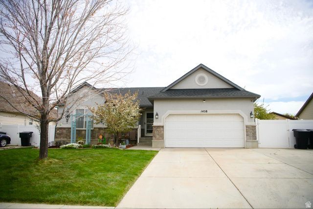 1458 N 2400 W, Clinton, UT 84015 Main Photo