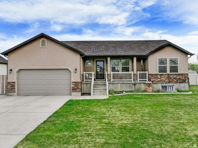 2679 W 2500 N, Clinton, UT 84015 Main Photo