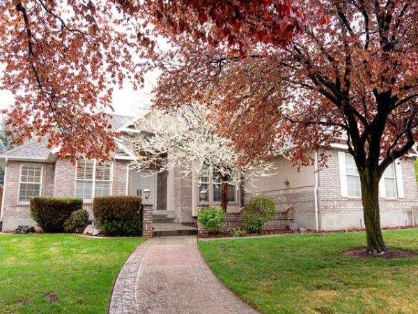 899 E 800 S, Springville, UT 84663