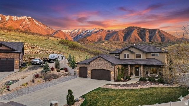 200 S Mahogany Way , Elk Ridge, UT 84651 Main Photo