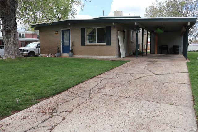 793 S Simoron Dr E, Ogden, UT 84404 Main Photo