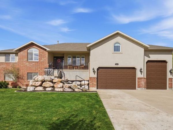 134 N WAGON WHEEL CIR , Farmington, UT 84025