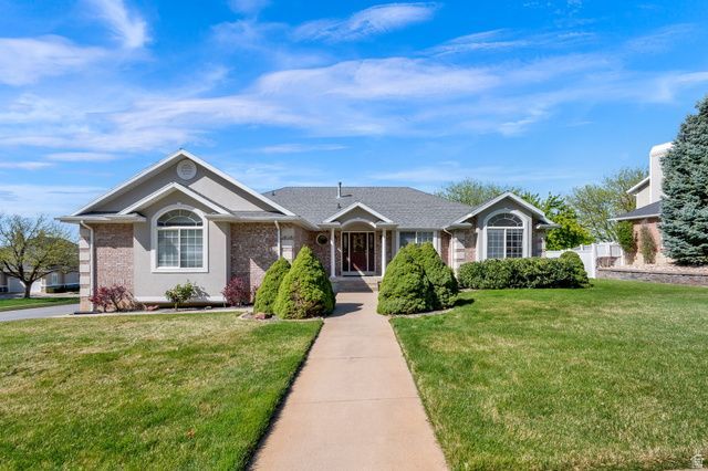 736 S Deer View Cir , Fruit Heights, UT 84037 Main Photo