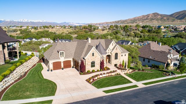 10493 N Iverson Ln, Highland, UT 84003 Main Photo