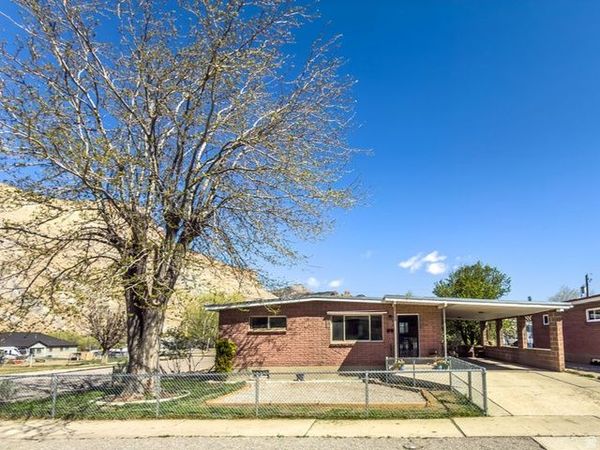 1 S 3RD AVE , Helper, UT 84526