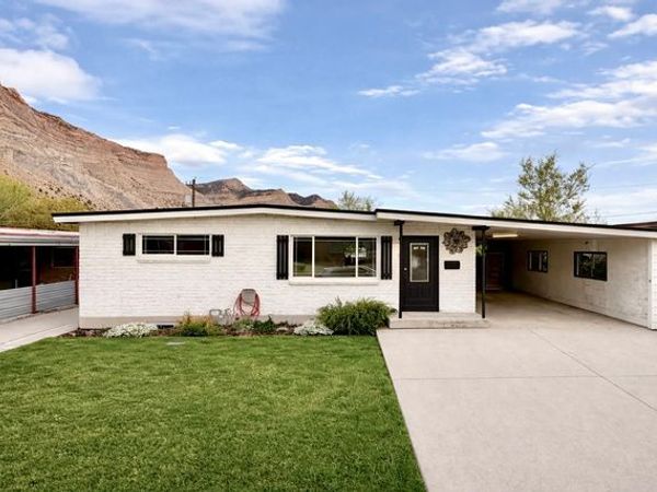 5 S 3RD AVE , Helper, UT 84526