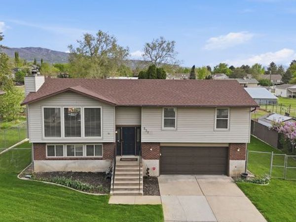 257 W 1125 N, Centerville, UT 84014