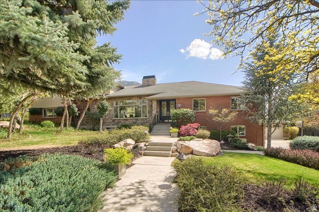 4 Cherrywoods Ln , Sandy, UT 84092 Main Photo