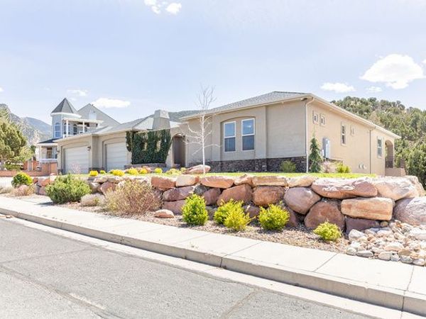 888 E FIDDLERS RD , Cedar City, UT 84721