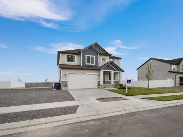 166 E CRANER PEAK DR, Eagle Mountain, UT 84005
