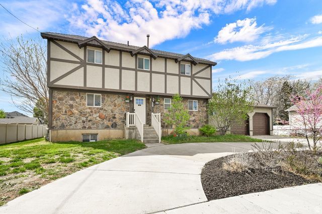 2195 W 800 N, West Point, UT 84015 Main Photo