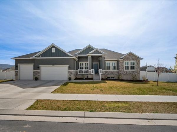 206 E MOUNT EMMONS DR , Unit 1438, Eagle Mountain, UT 84005