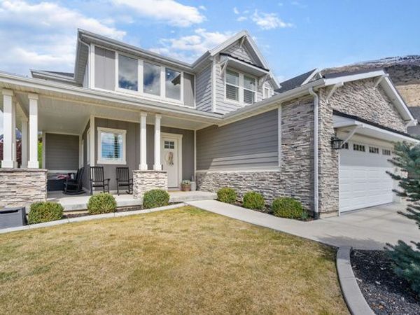 9558 N AVANYU DR, Cedar Hills, UT 84062