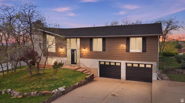 2599 E Joni Dr, Layton, UT 84040 Main Photo