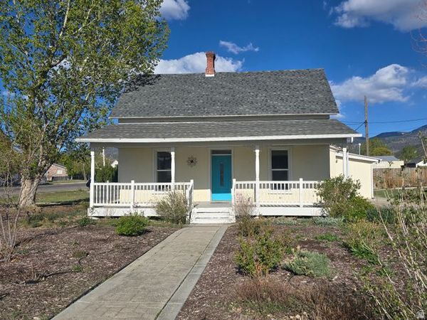 112 E 400 S, Ephraim, UT 84627