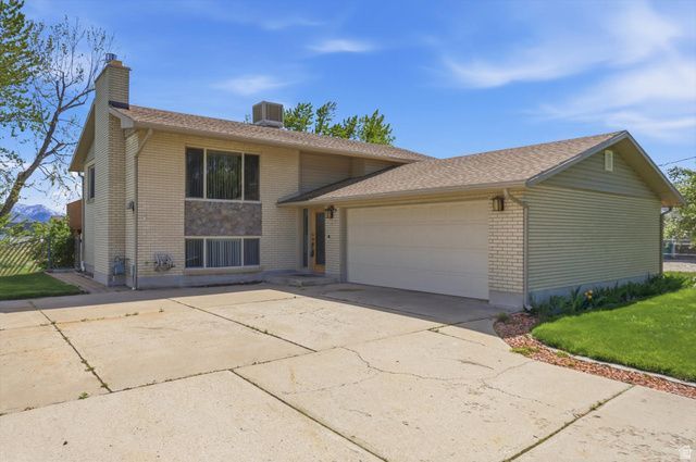 5396 S 4700 W, Hooper, UT 84315 Main Photo