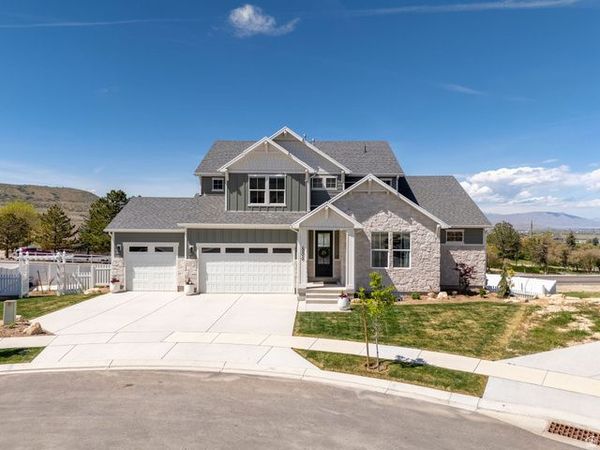 686 W EAGLECREST CIR , Elk Ridge, UT 84651