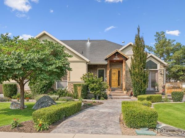 10685 N JERLING DR , Highland, UT 84003