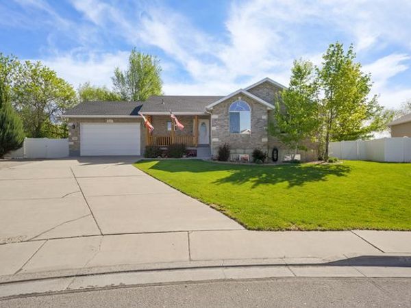1418 N 700 W, Lehi, UT 84043