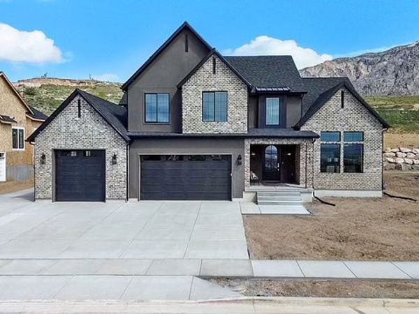 1286 W CARIBOU CT , Unit 100, Pleasant View, UT 84414