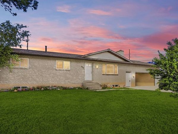 1019 E MAPLE DR, Spanish Fork, UT 84660