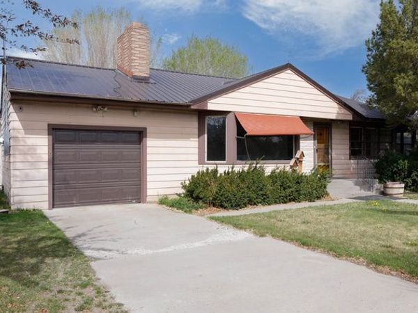 210 S 100 W, Circleville, UT 84723