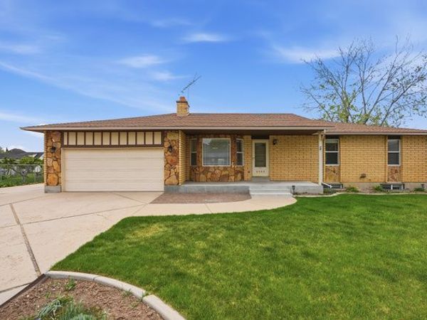 6043 W 9740 N, Highland, UT 84003