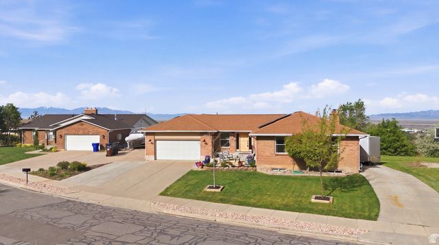 512 S 850 E, Centerville, UT 84014 Main Photo