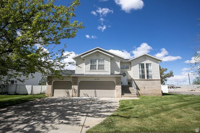 1528 S 1600 W, Woods Cross, UT 84087 Main Photo